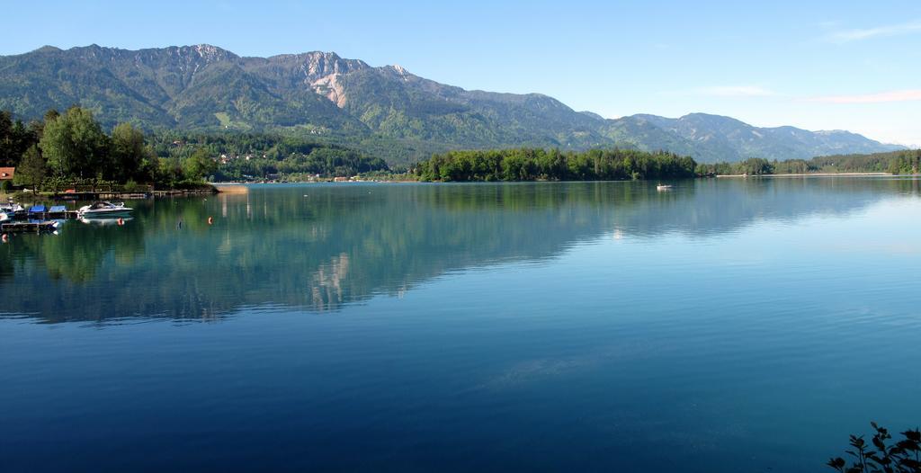Gaestehaus Trink B&B Drobollach am Faakersee Exterior photo